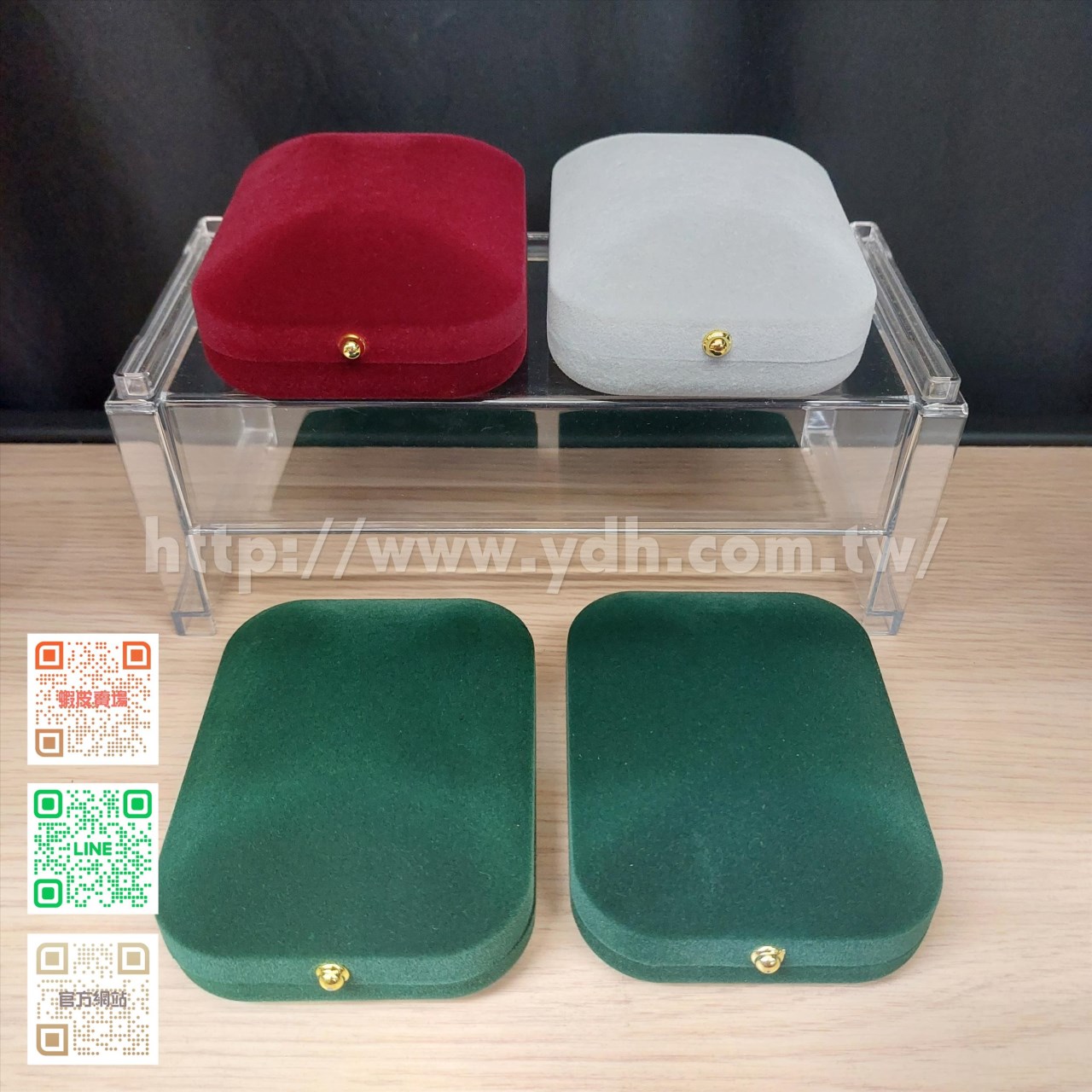 經典植絨項墜盒