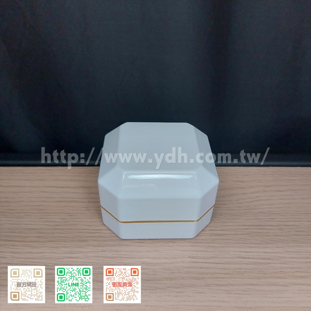 LED白烤漆戒指盒