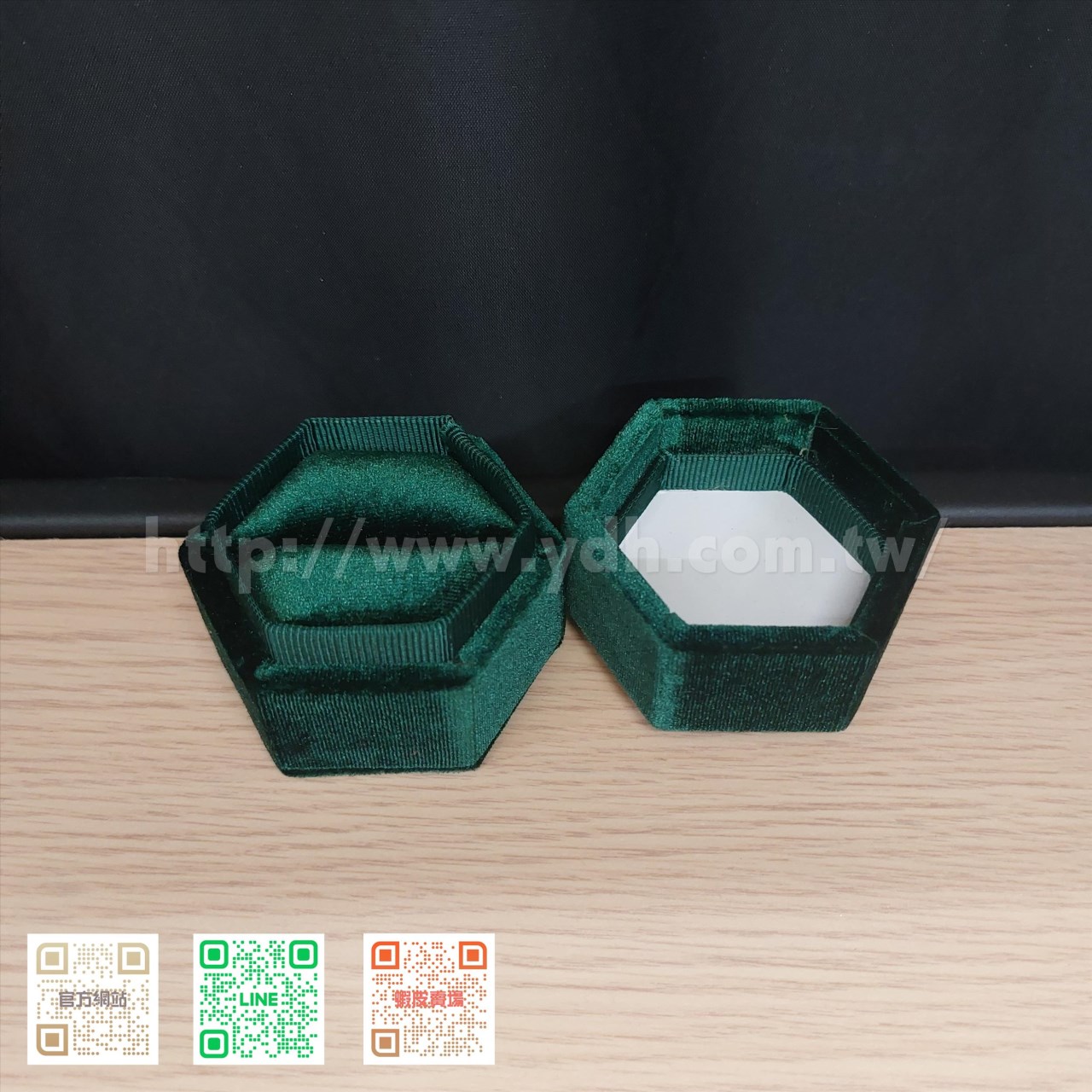 六角燈芯絨單戒盒