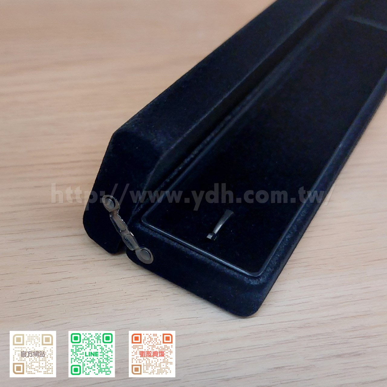 日系簡約細長手鍊(長型/鐵條側開)