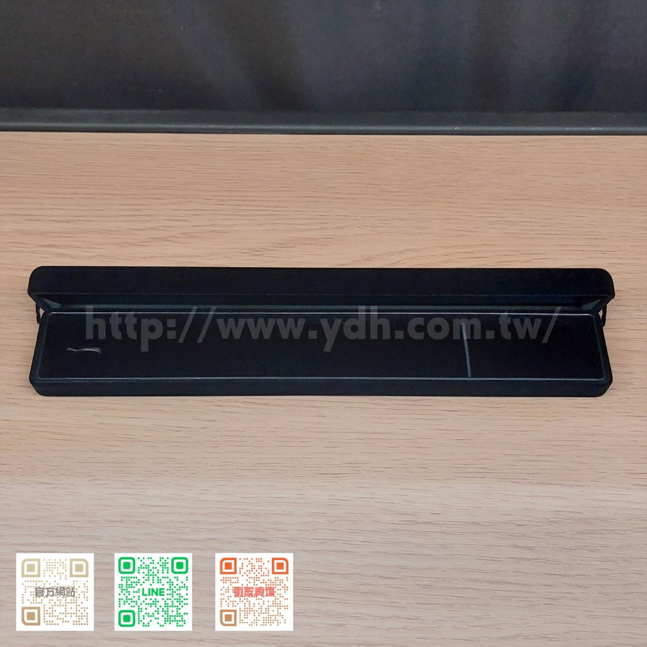 日系簡約細長手鍊(長型/鐵條側開)